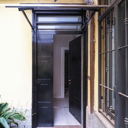 Delizioso Studio Tra Navigli E Mm Sant'Agostino Milan Luaran gambar