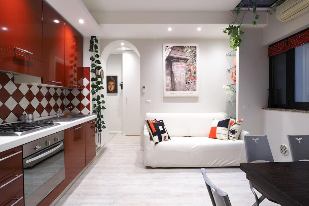 Delizioso Studio Tra Navigli E Mm Sant'Agostino Milan Luaran gambar