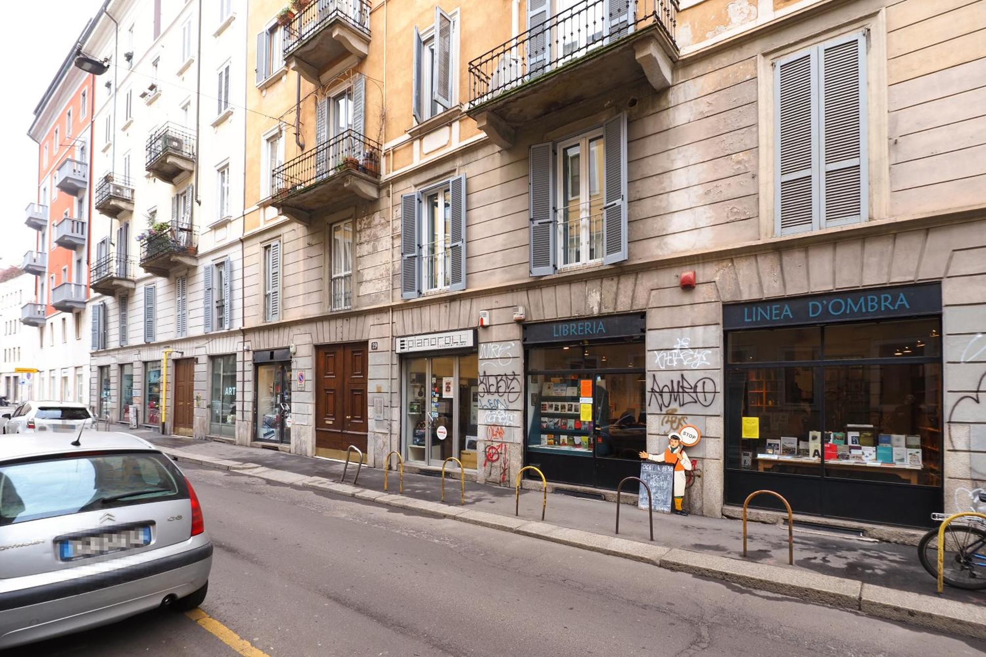 Delizioso Studio Tra Navigli E Mm Sant'Agostino Milan Luaran gambar