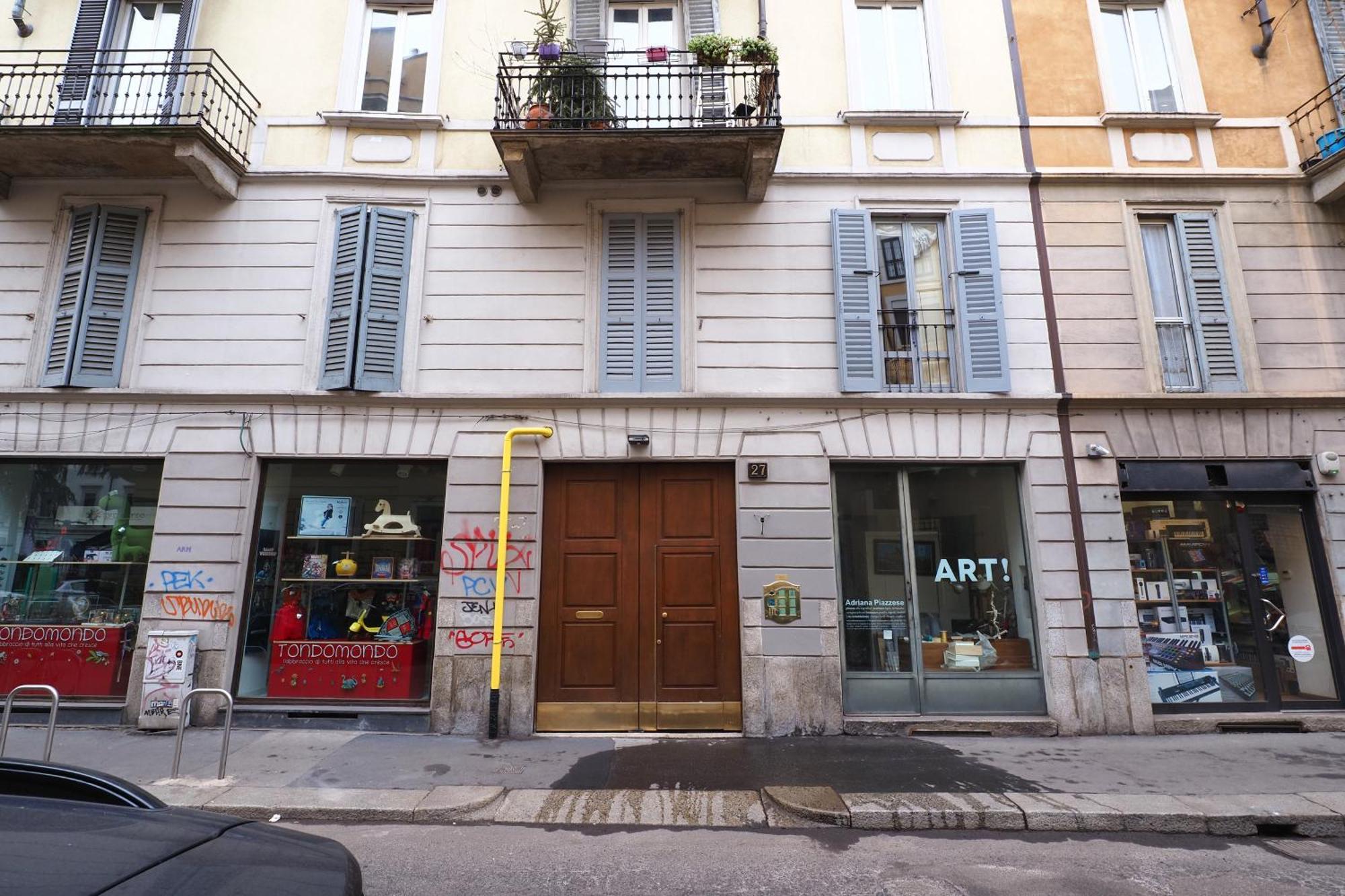 Delizioso Studio Tra Navigli E Mm Sant'Agostino Milan Luaran gambar
